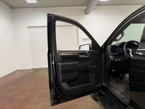 Used 2023 GMC Sierra 1500 Elevation w/ Preferred Package image 56