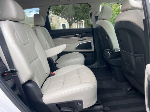 Certified 2021 Kia Telluride EX w/ EX Premium Package image 26