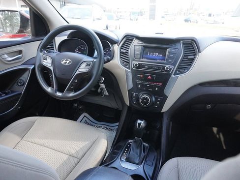 Used 2018 Hyundai Santa Fe Sport image 24