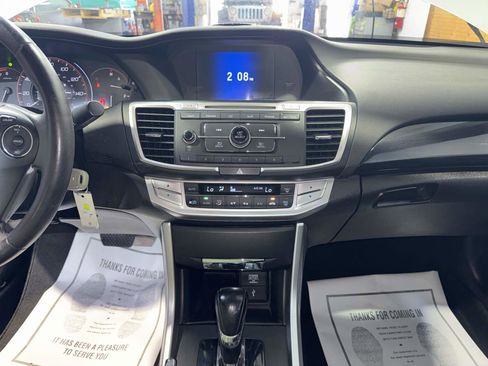 Used 2014 Honda Accord Sport image 19