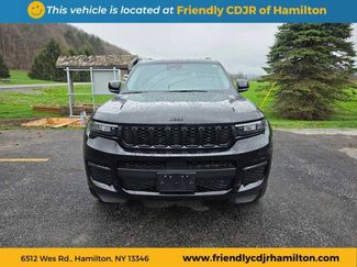 Used 2023 Jeep Grand Cherokee Limited w/ Trailer Tow Prep Group (B) video 2