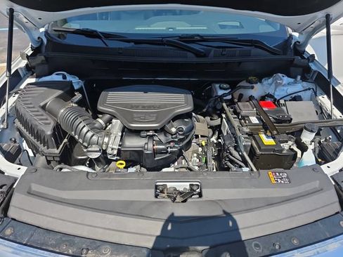 Certified 2024 Cadillac XT6 Premium Luxury w/ Technology Package AWD/4WD image 34
