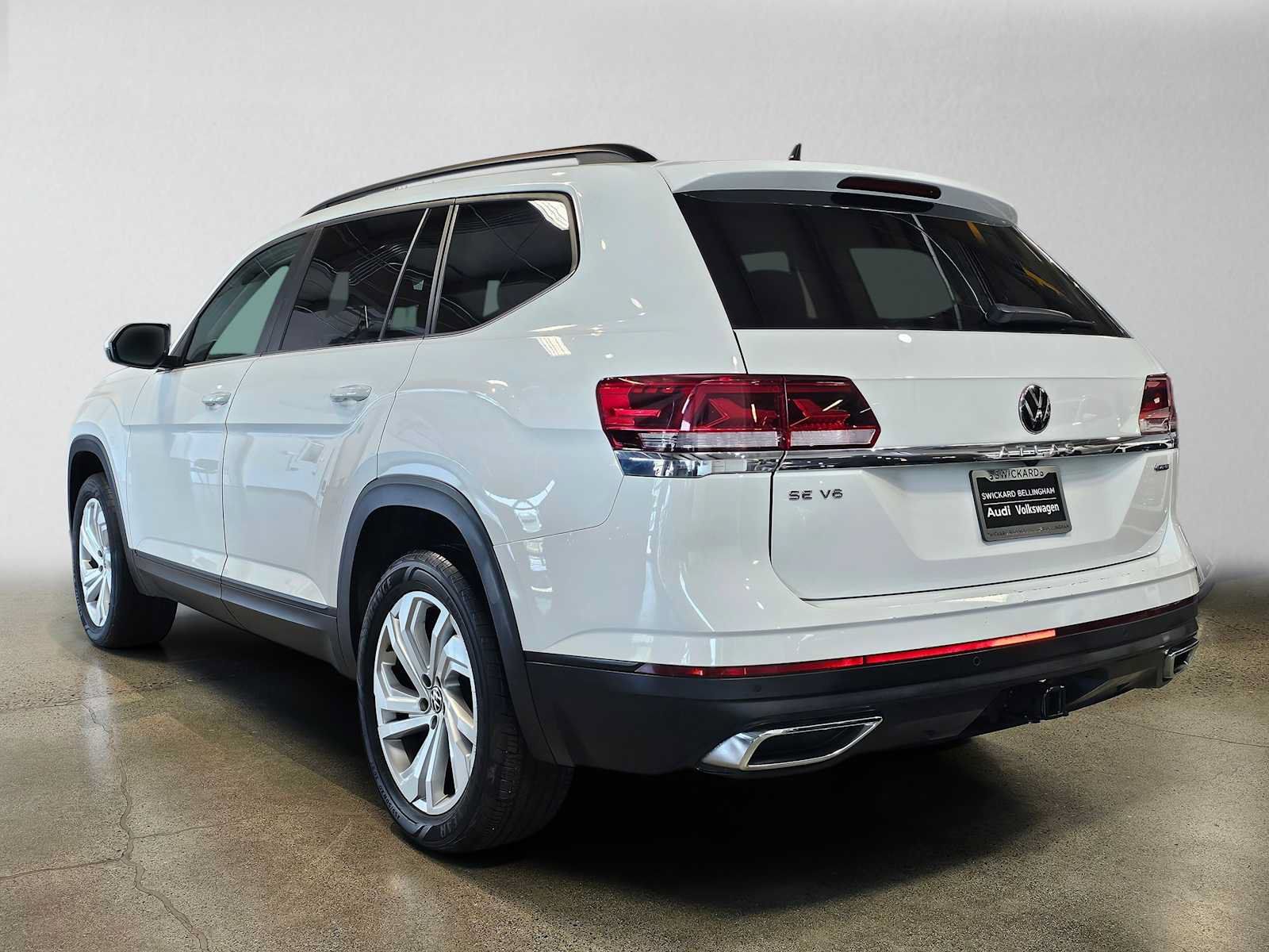 Used 2023 Volkswagen Atlas SE w/ Panoramic Sunroof Package AWD/4WD image 5
