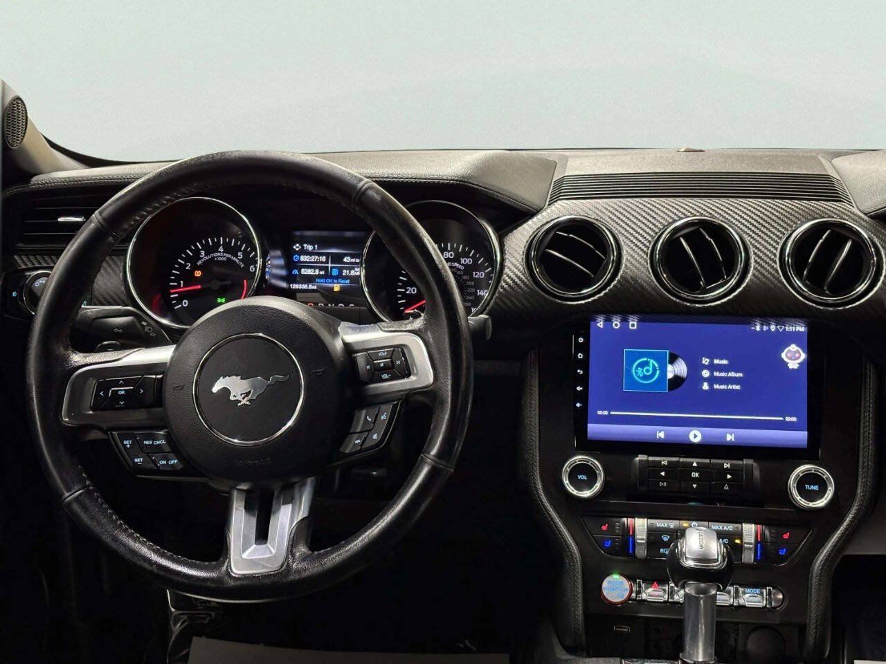 Used 2016 Ford Mustang Convertible w/ Equipment Group 051A RWD image 25