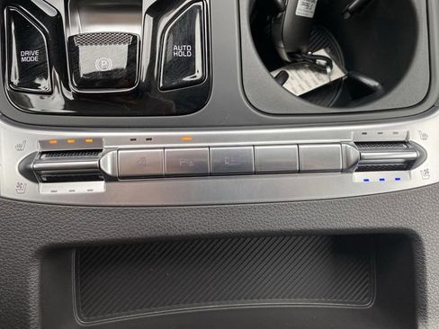 New 2026 Kia Carnival SX Prestige image 8