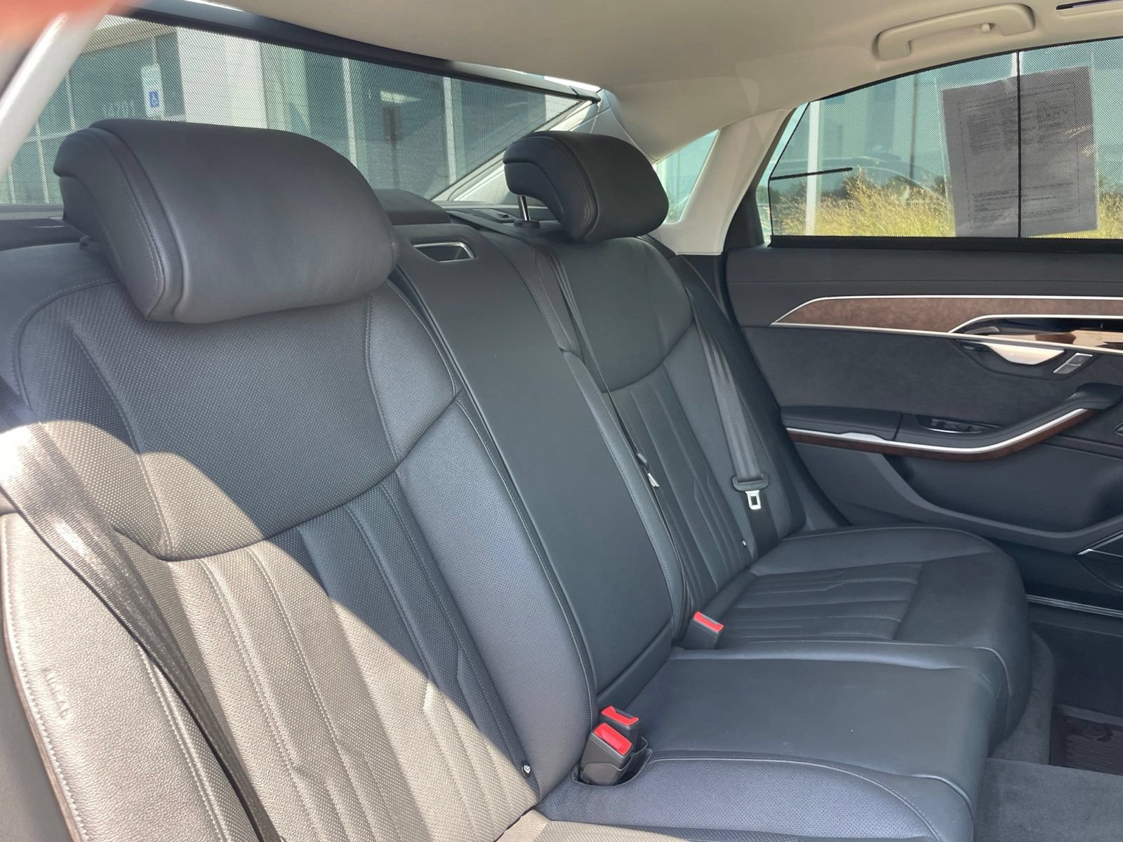 Used 2023 Audi A8 L 3.0T AWD/4WD image 61
