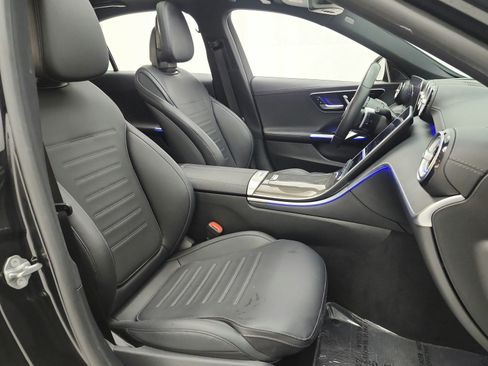 Used 2022 Mercedes-Benz C 300 Sedan image 11
