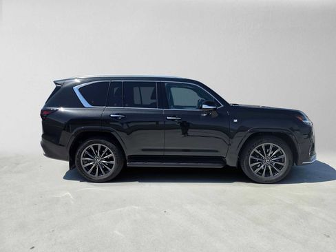 Used 2026 Lexus LX 600 F Sport AWD/4WD image 2