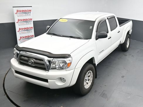Used 2010 Toyota Tacoma 4x4 Double Cab image 25