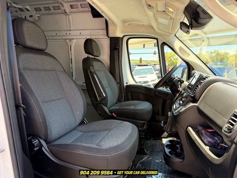 Used 2023 RAM ProMaster 2500 FWD image 30