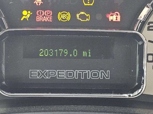 Used 2008 Ford Expedition EL Limited image 12