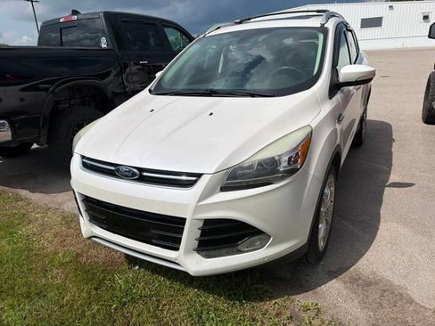 Used 2013 Ford Escape Titanium w/ Parking Technology Pkg AWD/4WD image 3