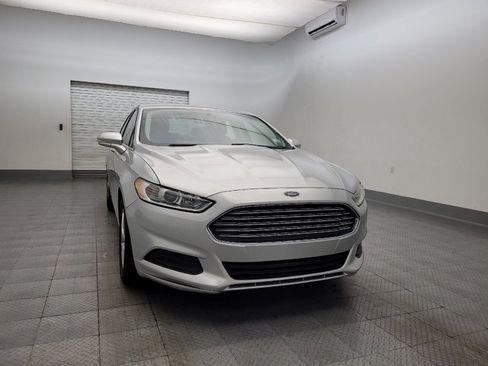 Used 2016 Ford Fusion SE image 14