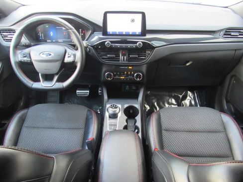 Used 2023 Ford Escape ST-Line Select image 3