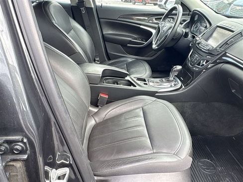 Used 2017 Buick Regal Premium image 26