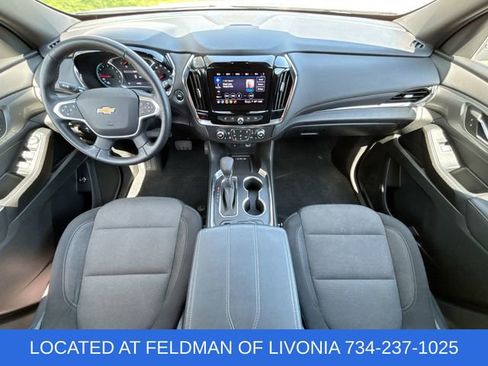 Used 2023 Chevrolet Traverse LT FWD image 19
