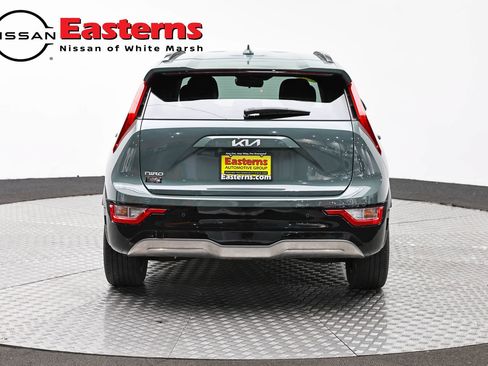 Used 2023 Kia Niro Wind w/ Wind Preserve Package FWD image 6