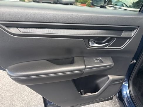 Certified 2025 Honda CR-V EX image 17