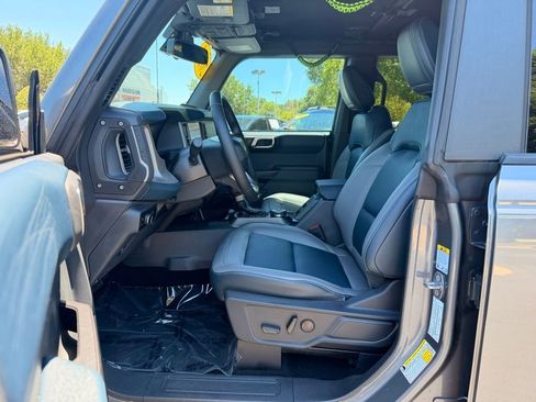 Used 2024 Ford Bronco Outer Banks AWD/4WD image 24
