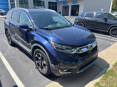 Used 2018 Honda CR-V Touring image 3