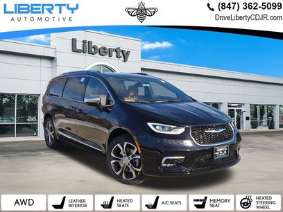 New 2026 Chrysler Pacifica Pinnacle