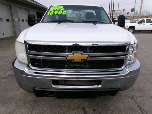 Used 2013 Chevrolet Silverado 2500 W/T w/ Snow Plow Prep Package image 8