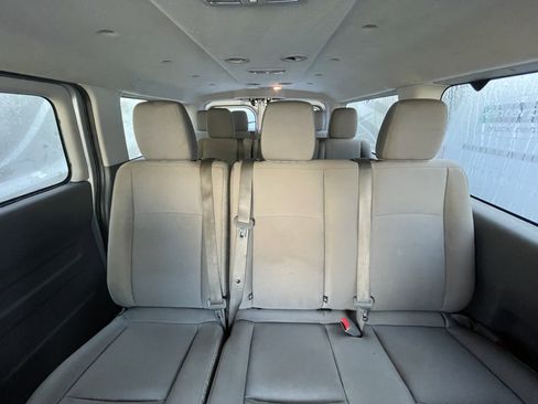 Used 2015 Nissan NV 3500 SV w/ Technology Package image 6