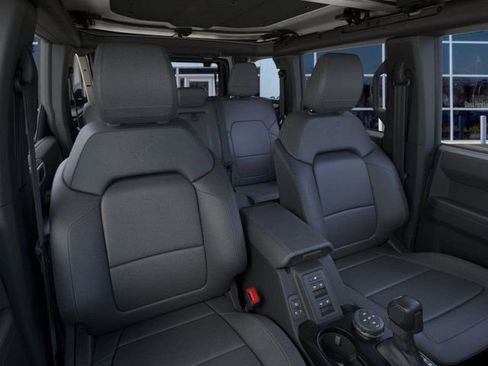 New 2026 Ford Bronco Badlands image 10