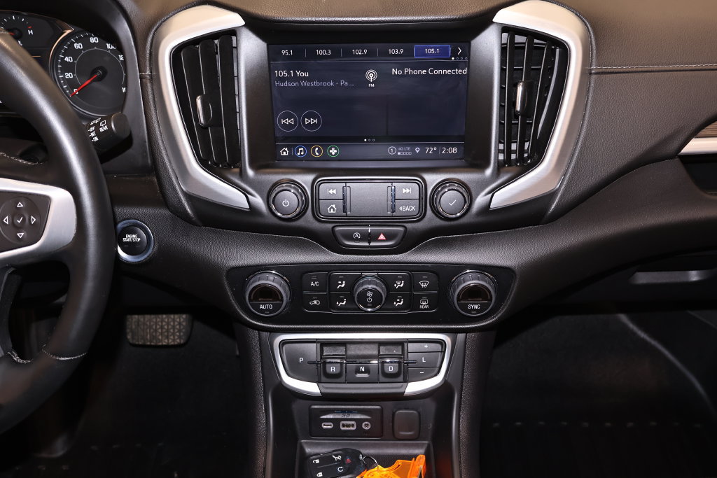 Used 2024 GMC Terrain SLT w/ Elevation Edition AWD/4WD image 29