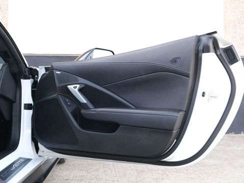 Used 2016 Chevrolet Corvette Stingray Coupe w/ 3LT Preferred Equipment Group image 27