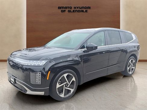 New 2026 Hyundai Ioniq 9 Calligraphy image 1