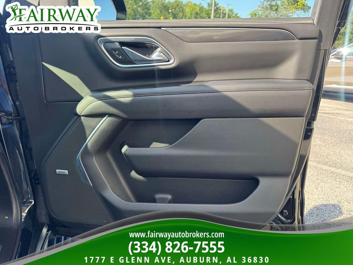 Used 2021 GMC Yukon XL AT4 w/ AT4 Premium Plus Package AWD/4WD image 33