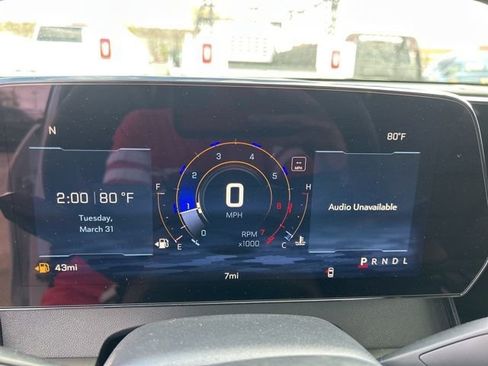 New 2026 Chevrolet Traverse LT w/ Sun and Wheel Package FWD image 21