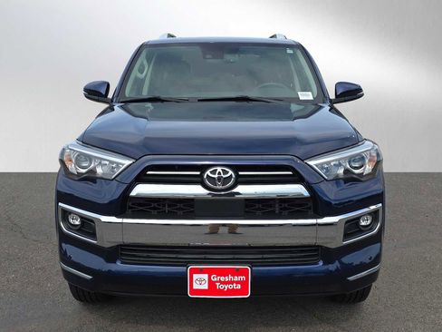 Used 2021 Toyota 4Runner Limited AWD/4WD image 10