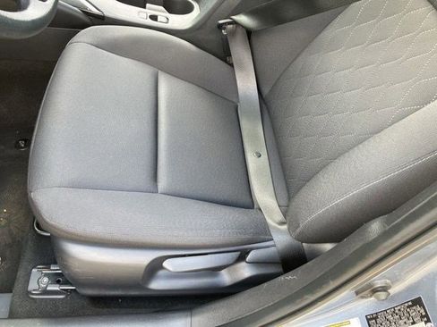 Used 2024 Toyota Corolla LE FWD image 12