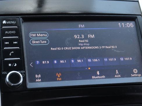 Used 2020 Nissan Frontier SV image 27