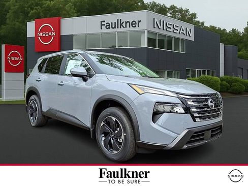 Certified 2026 Nissan Rogue SV w/ Cold Weather Package AWD/4WD image 1