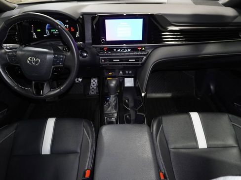 Certified 2025 Toyota Camry SE image 16