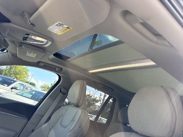 Used 2023 Volvo XC90 B6 Ultimate w/ Protection Package Premier AWD/4WD image 22