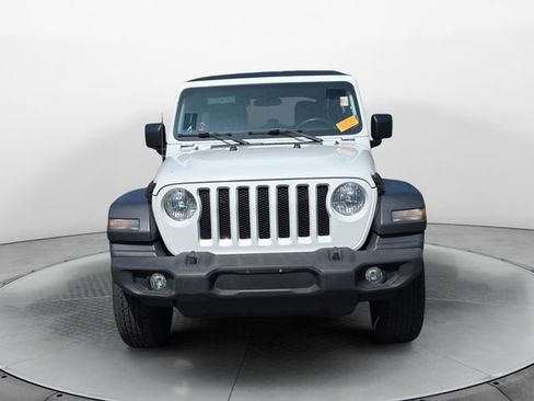 Used 2018 Jeep Wrangler Unlimited Sport AWD/4WD image 8