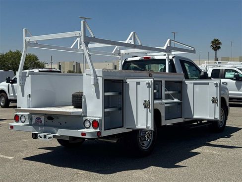 New 2025 Ford F350 XL w/ XL Chrome Package image 24