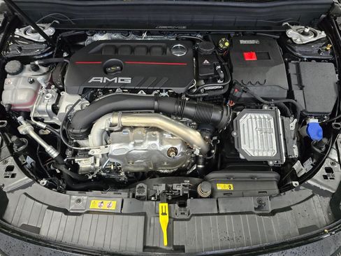 New 2026 Mercedes-Benz GLB 35 AMG 4MATIC image 11