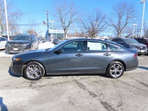 Certified 2023 Honda Accord EX image 3