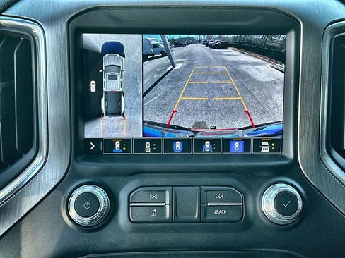 Certified 2022 GMC Sierra 3500 Denali w/ Denali Ultimate Package image 15