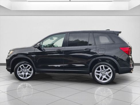 Certified 2024 Honda Passport EX-L image 8