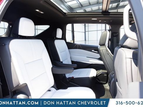 New 2026 Chevrolet Traverse High Country FWD image 21