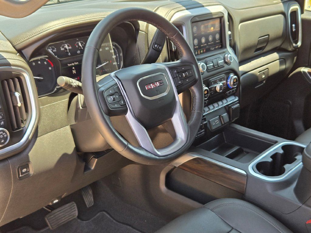 Used 2021 GMC Sierra 1500 SLT w/ SLT Convenience Package RWD image 10