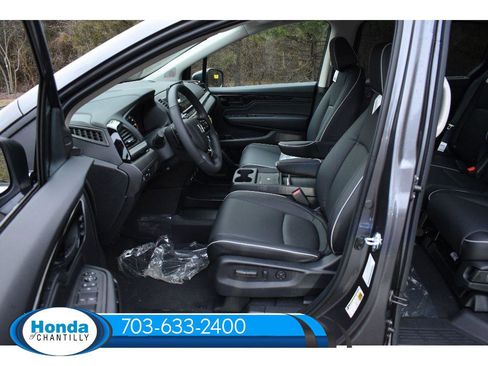 New 2026 Honda Odyssey Touring image 27