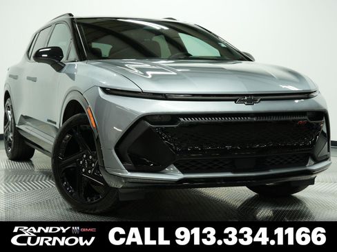Used 2026 Chevrolet Equinox EV RS w/ Convenience Package II AWD/4WD image 1