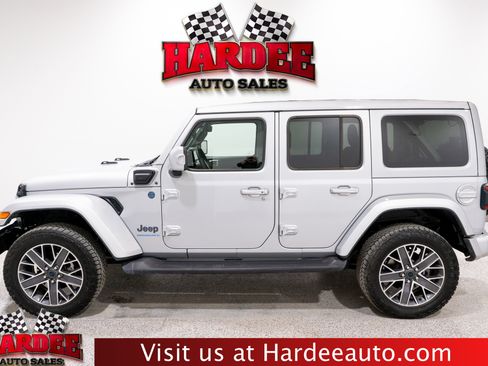 Used 2024 Jeep Wrangler High Altitude AWD/4WD image 1